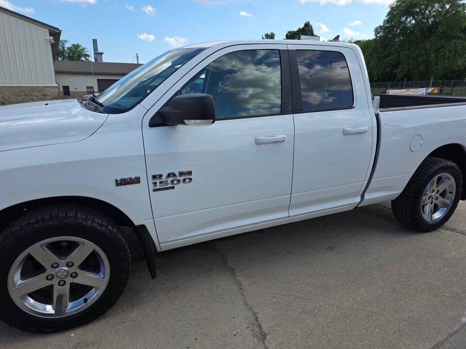 ram ram 1500 classic 2019 1C6RR7GT3KS520651 image